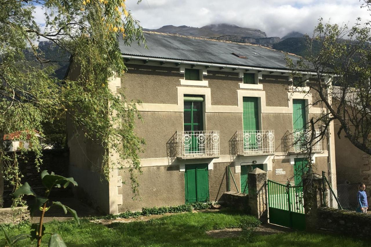 Villa Rosalía Villanúa Exterior foto